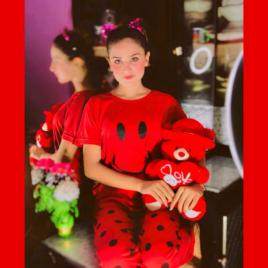 Red Smile with Dotted Style Pajama Half Sleeves Night Suit for her