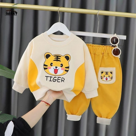 Off white tiger Print Sweatshirt With Trouser For Kids (ZA-C-207)