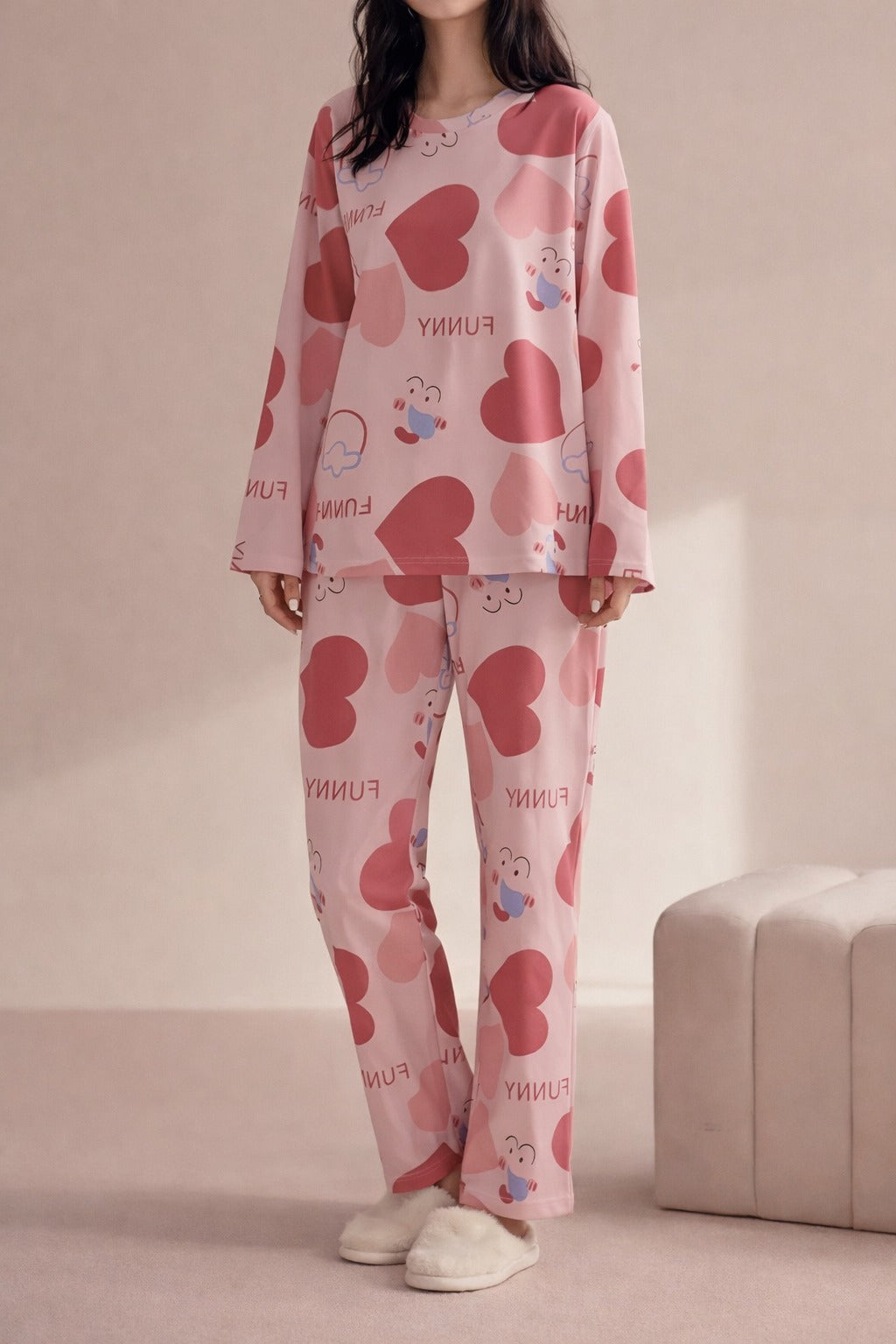 Pink All over big hearts night suit For her