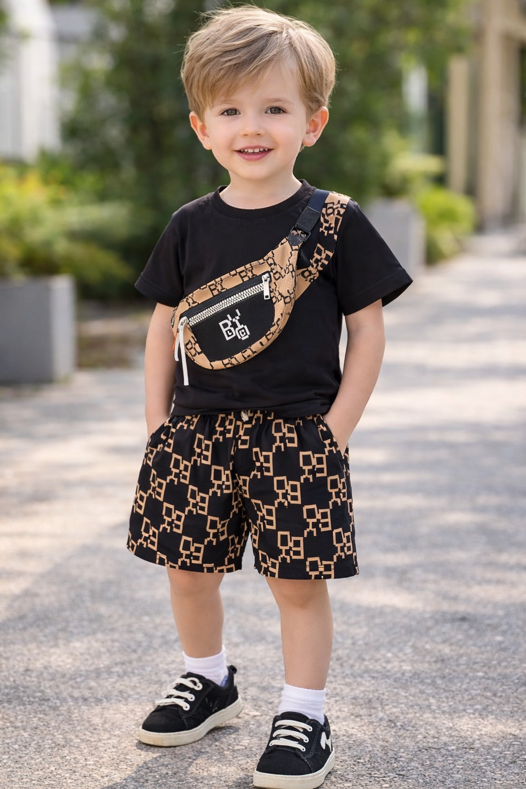 Black Side bag Printed Half Sleeves T-shirt with Printed Shorts Kids Suits