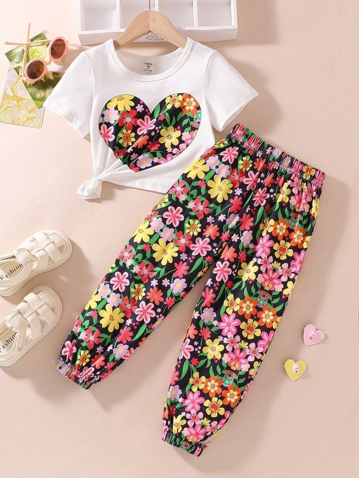 Offwhite Flower Heart Printed Half Sleeves T-shirt with Flower Printed Pajama Kids Suits